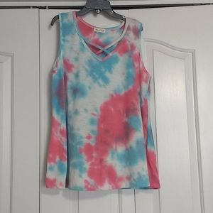 NWOT Tie Dye Criss Cross Top Size 1X